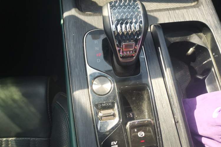 Used GAC Trumpchi GS8 2022 Double-Energy Series 2.0TM Four-Wheel Drive Premium Edition (7 Seats)
