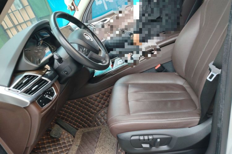 Used BMW X5 2017 xDrive28i Left Front Seat