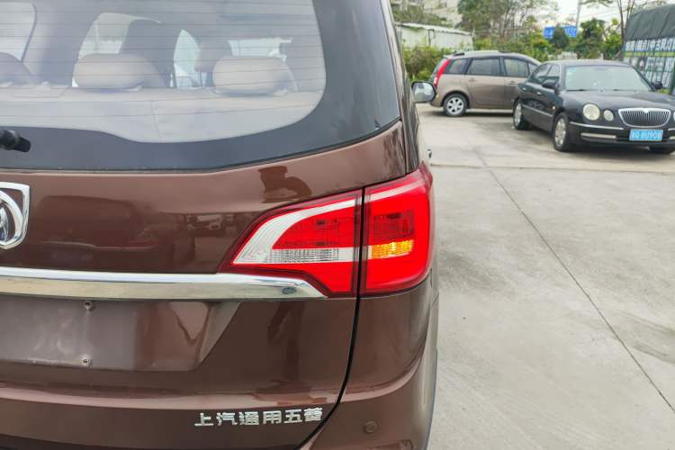 Used Baojun 730 2016 1.5T Manual Luxury Edition 7 Seats