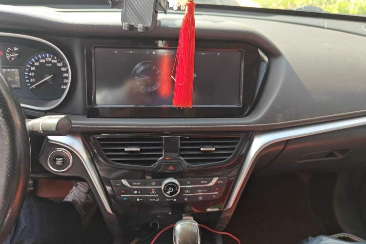 Used Venucia T90 2017 2.0L CVT Smart Edition