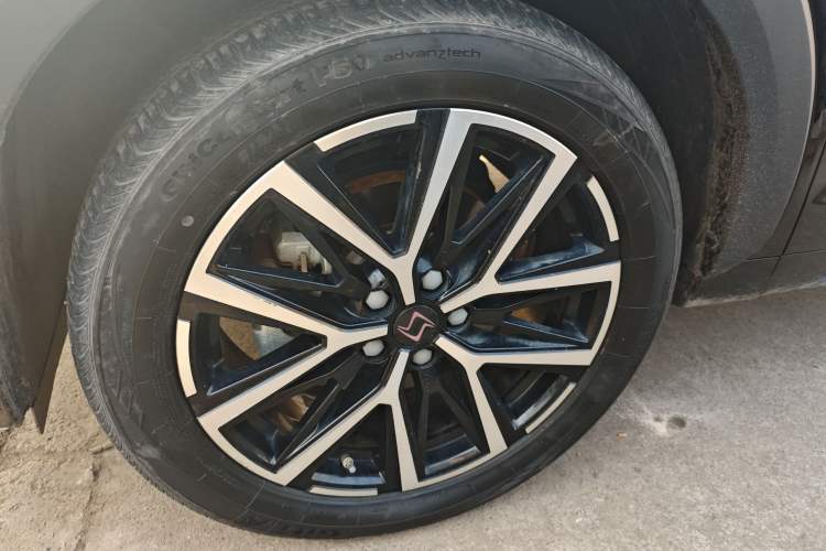 Used SOL X8 PLUS 2023 1.5 TGDI DCT ZhiShang Edition 7-Seater