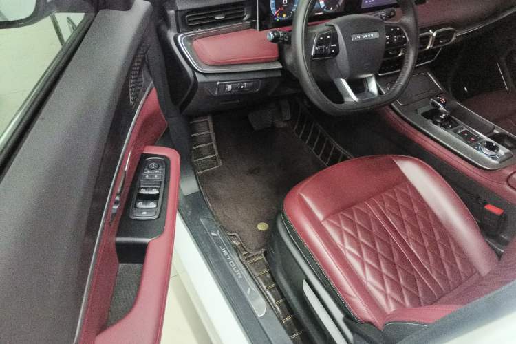 Used JETOUR X70 PLUS 2024 Champion Edition 1.5T DCT Champion PRO 5-Seater
