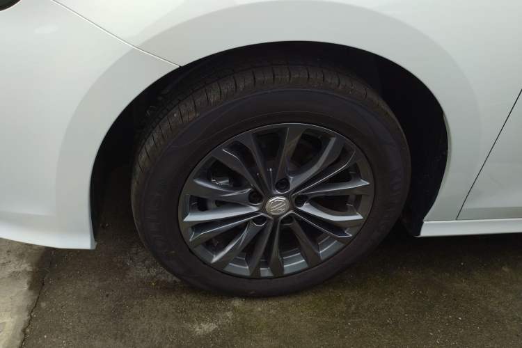 Used MG 5 2026 Model 180DVVT Global Luxury Edition Left Front Wheel Hub