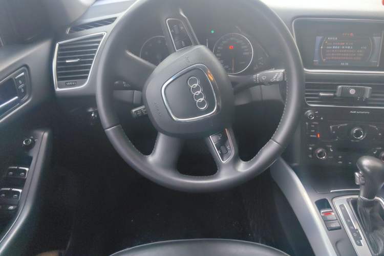 Used Audi Q5 2012 2.0TFSI Technology Model
