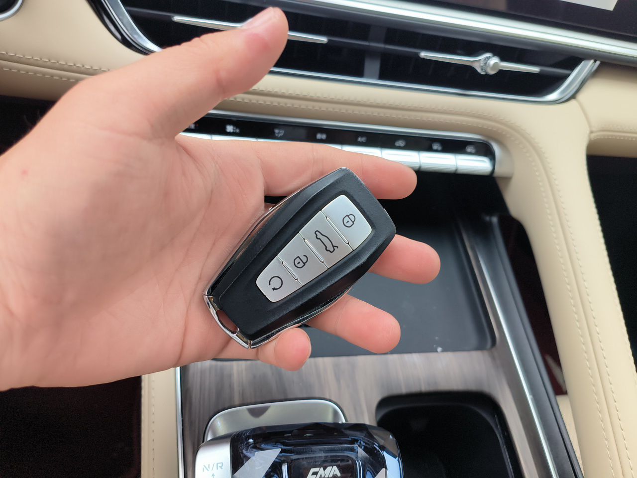 Geely Auto Monjaro L 2026 Model Oriental Yao 2.0TD Automatic Lanxing Edition — снимка 20
