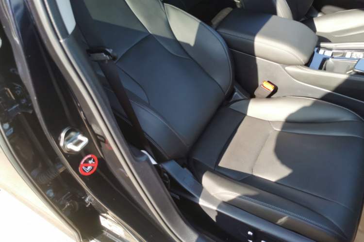 Used Honda Accord New Energy 2023 2.0L ePHEV Prestige Edition Right Front Seat