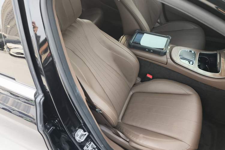 Used Mercedes-Benz E-Class New Energy 2022 Second Facelift E 350 e L Plug-in Hybrid Sedan