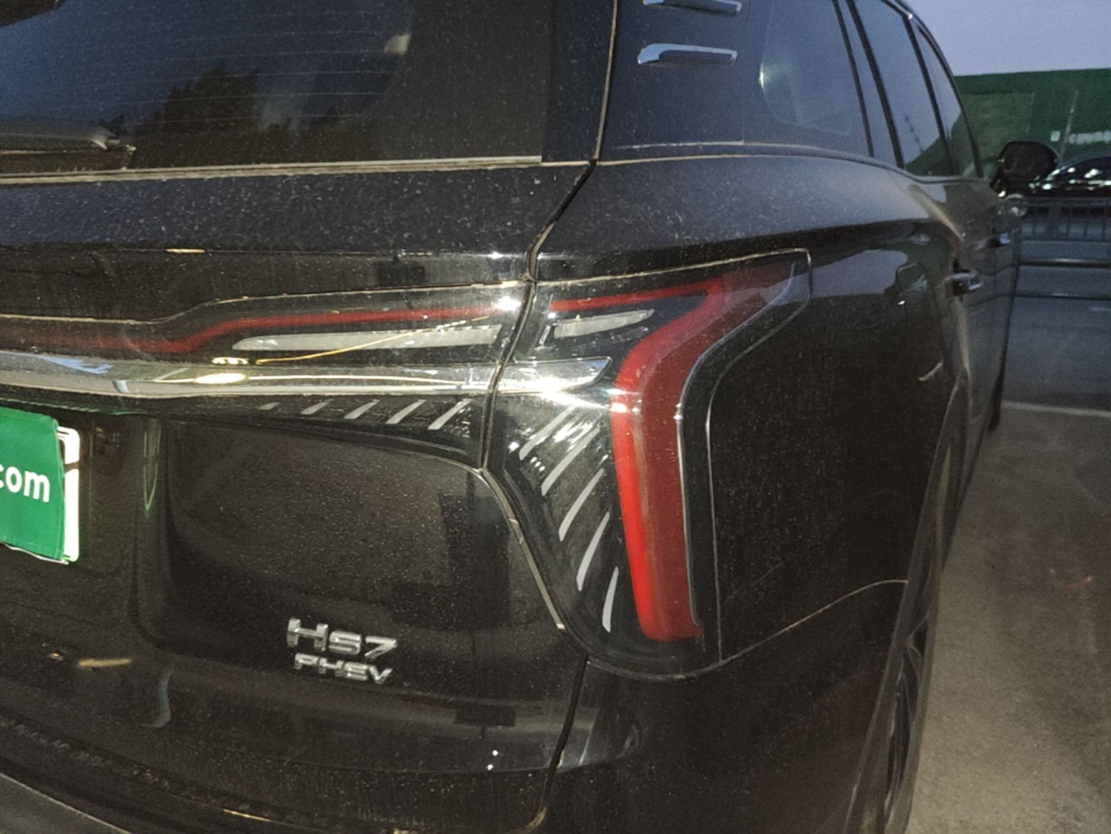 Hongqi HS7 PHEV 2024 2.0T PHEV Four-Wheel Drive Flagship Edition 7 Seats — снимка 9