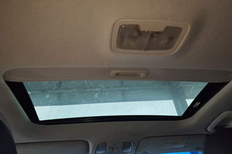 Used Kia K5 2016 2.0L Automatic GLS
