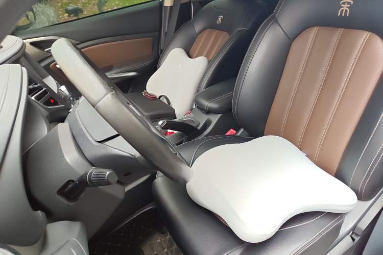 Used BYD Song 2016 GaiShi Edition 1.5TI Manual Elite Model
