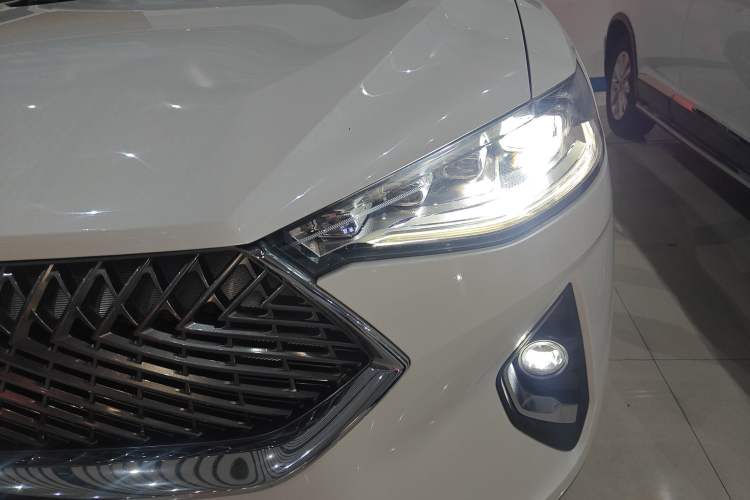 Used Haval F7x 2021 1.5T Two-Wheel Drive Smart & Trendy Edition