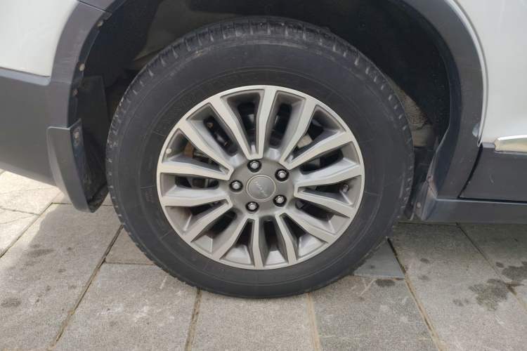 Used Haval H6 2015 Sport Edition 1.5T Automatic Two-Wheel Drive Luxury Model