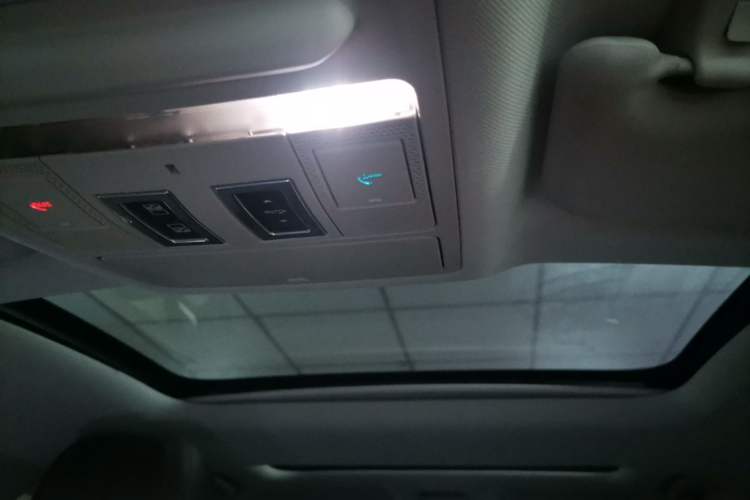 Used Jaguar XEL 2019 2.0T 200 PS Luxury Edition
