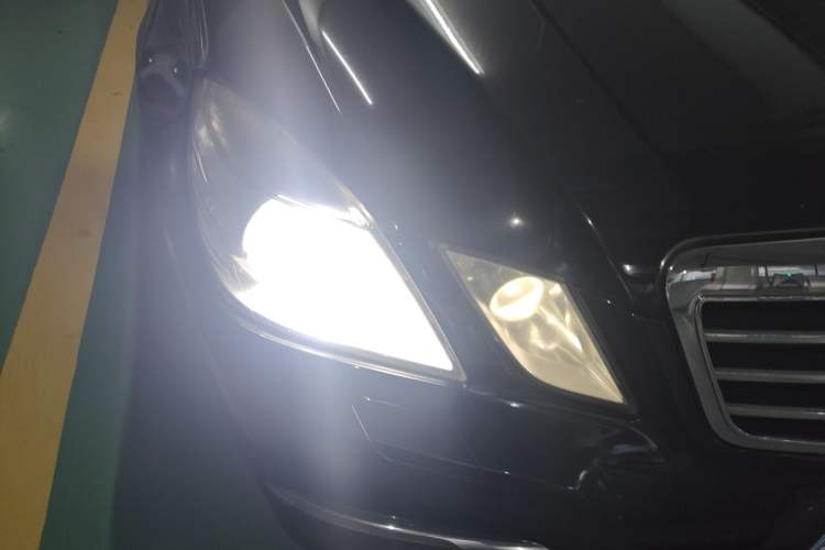 Used Mercedes-Benz E-Class 2010 E 300 L Fashion Model