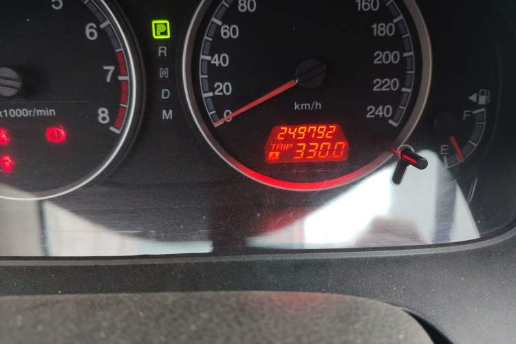 Used Bestune B70 2011 2.0L Automatic Fashion Version Odometer Close Up