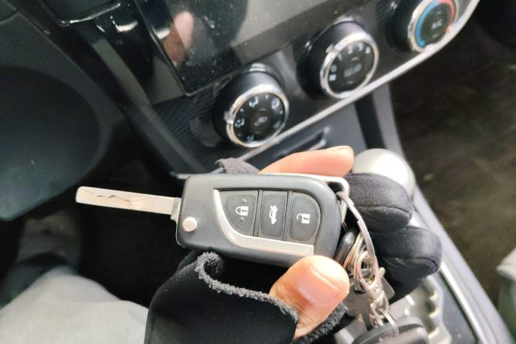 Used Toyota Corolla 2014 1.6L CVT GL-i Leather Edition