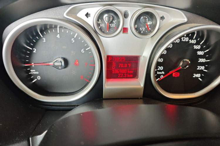 Used Ford Focus 2013 Hatchback Classic 1.8L Automatic Base Model