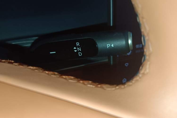 Used ONVO L60 2024 60 kWh Rear-Drive Version
