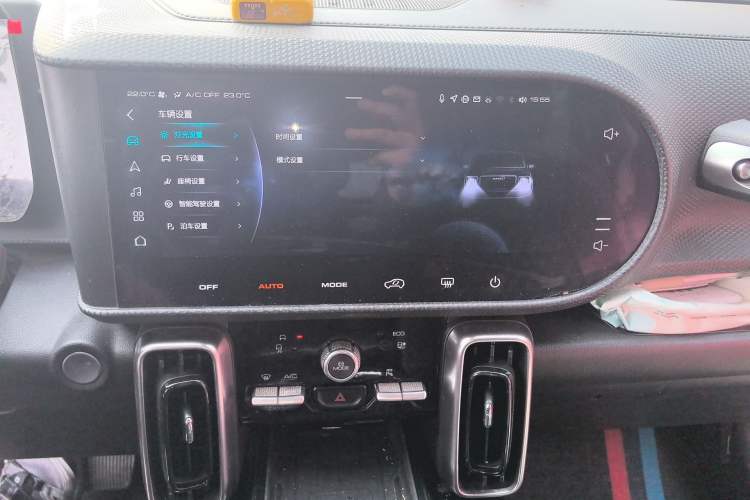 Used Haval DARGO 2021 Revised Version 1.5T DCT Two-Wheel Drive "Mǎquǎn" Edition Audio And AC Panel