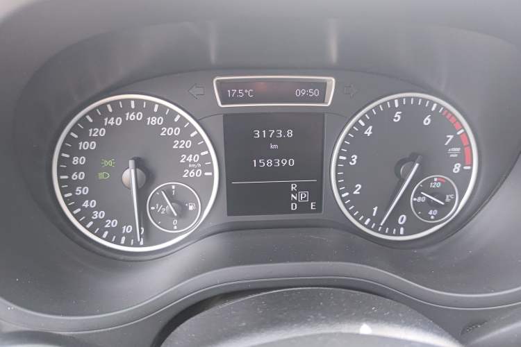 Used Mercedes-Benz B-Class 2012 B 180 Instrument Cluster
