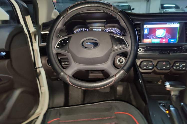 Used GAC Trumpchi GS4 2015 200T G-DCT Elite Edition Steering Wheel