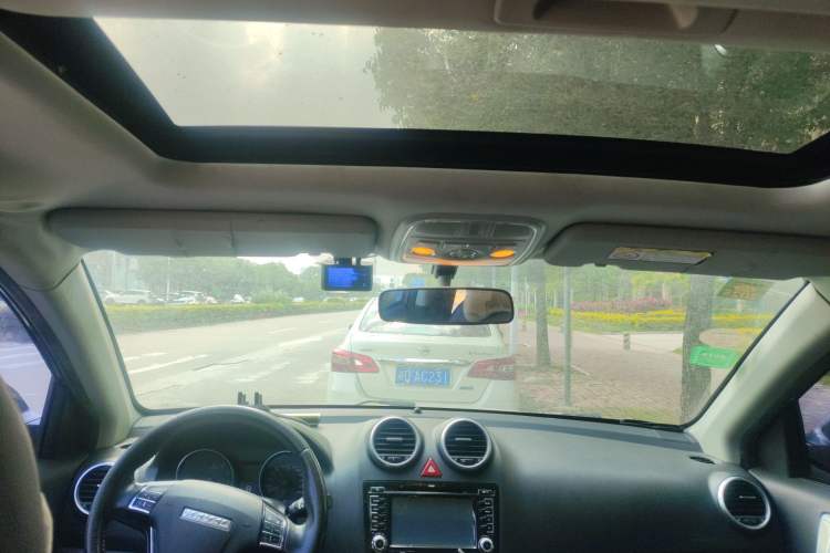 Used Haval H6 2016 Upgraded Model 1.5T Automatic Two-Wheel Drive Elite Version