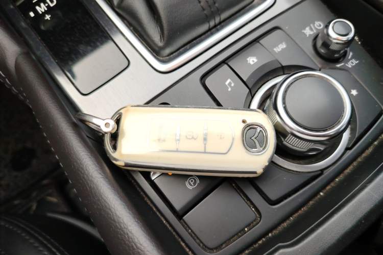 Used Mazda Atenza 2018 2.0L Blue Sky Luxury Edition China V Standard Interior 1