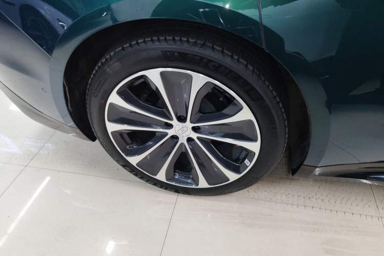 Used Hima Luxeed S7 2026 Model Max+
