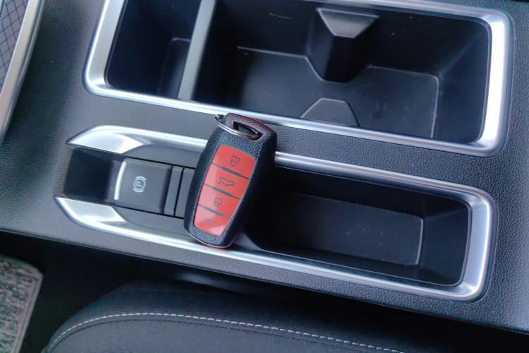 Used Haval M6 2023 PLUS 1.5T Manual Elite Smart Connectivity Model
