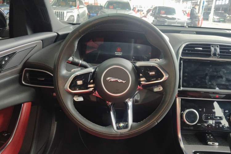 Used Jaguar XEL 2022 2.0T 250 PS R-DYNAMIC S Advanced Sport Edition
