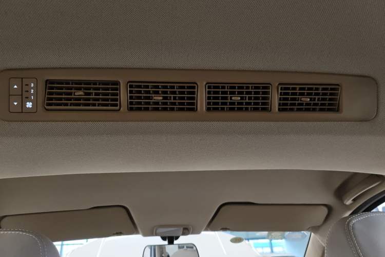 Used Wuling Hongguang 2019 1.5L S Standard Version China VI LAR