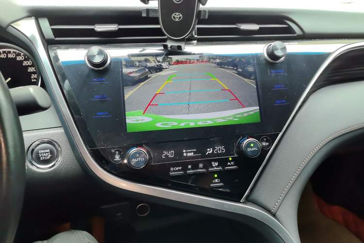 Used Toyota Camry 2019 2.0G Luxury Edition China VI Standard
