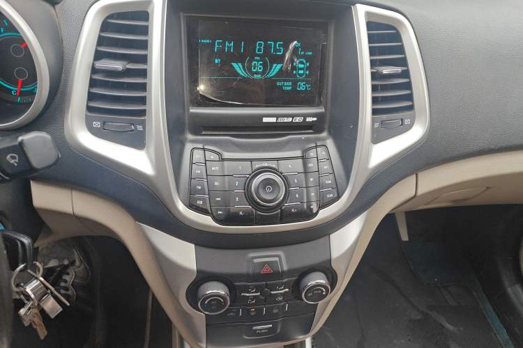 Used Changan Eado 2014 1.6L Manual Elite Version