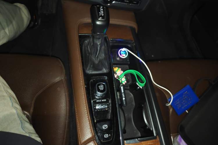 Used Volvo S90 2019 T5 Zhiyi Edition Gear Lever