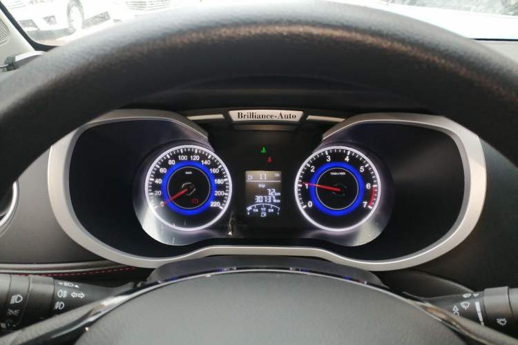 Used Brilliance V3 2016 1.5L Manual Comfort Model
