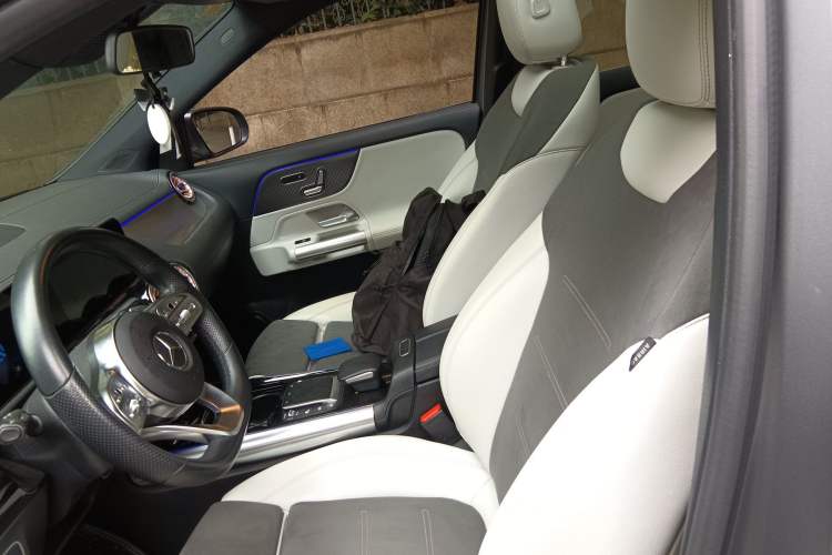 Used Mercedes-Benz EQA 2022 EQA 300 4MATIC Launch Edition Left Front Seat