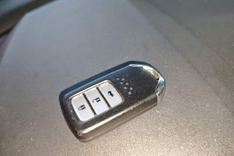 Used Honda Civic 2016 220TURBO Manual Luxury Edition
