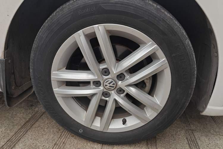 Used Volkswagen Gran Lavida 2017 180TSI DSG Comfort Edition