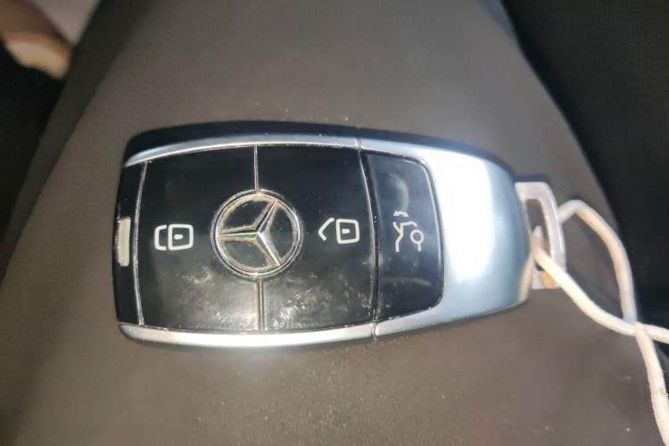 Used Mercedes-Benz E-Class 2021 E 300 L Sporty and Stylish Model
