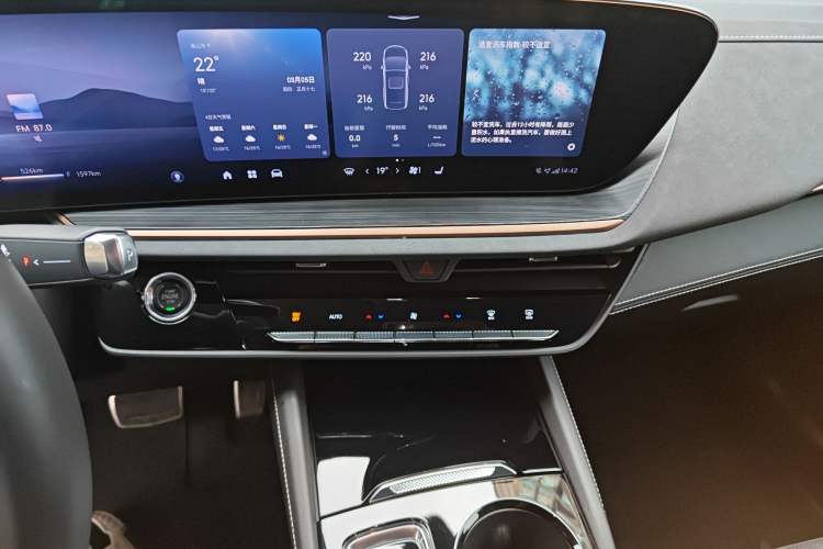 Used Buick Envision 2024 Encore S 25T Ignite Black Style Edition
