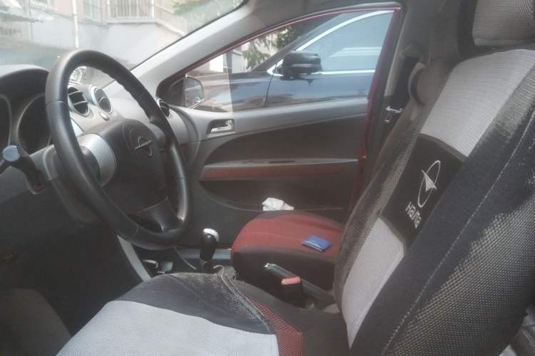 Used Haima Qubit 2012 1.3L Manual Cool Edition