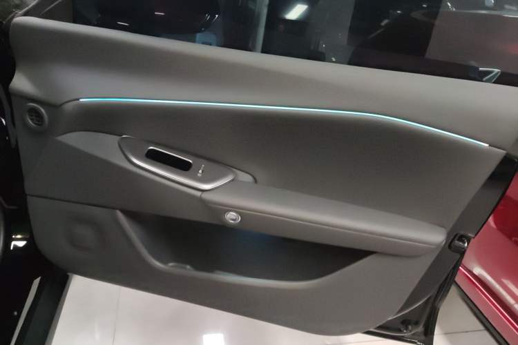 Used ARCFOX Alpha S5 2025 560MAX 185kW
