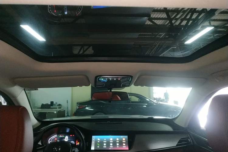 Used CHANGAN CS85 COUPE 2021 1.5T DCT Prestige Model Headliner