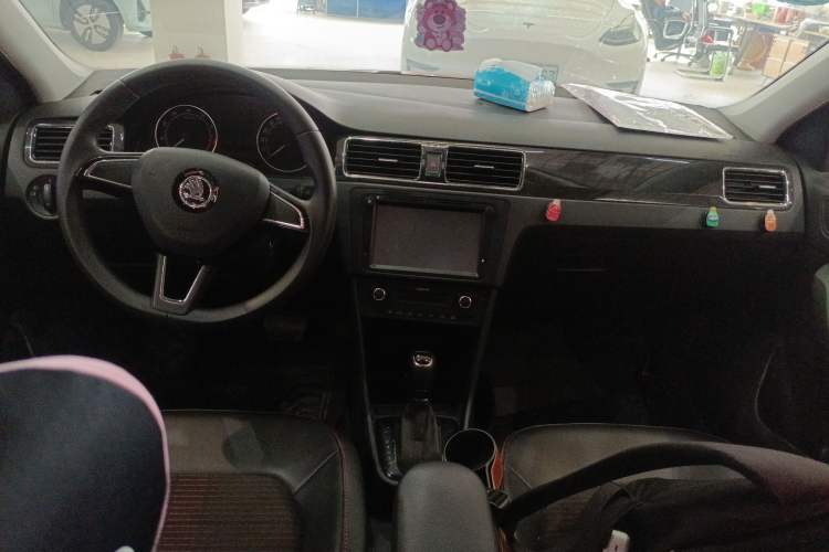 Used Skoda Rapid Spaceback 2016 Revised 1.6L Automatic Smart Drive Version
