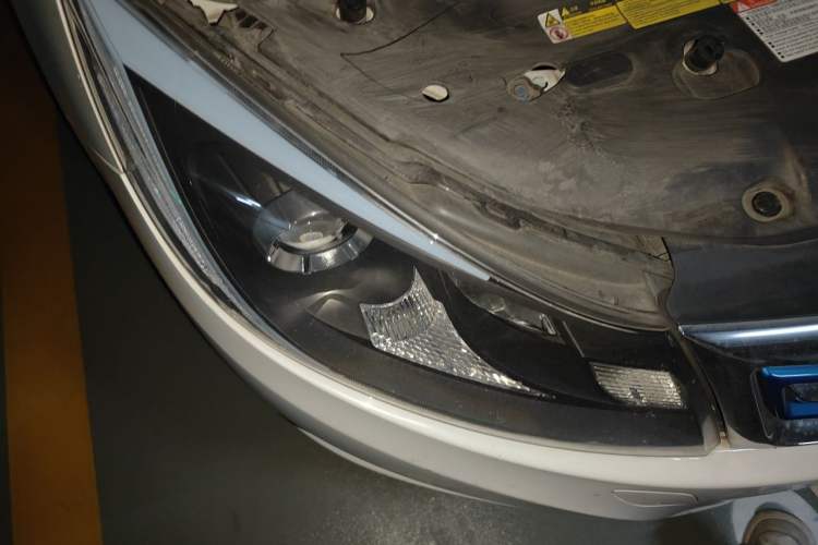 Used BYD e5 2018 450 Smart Connect Deluxe Edition
