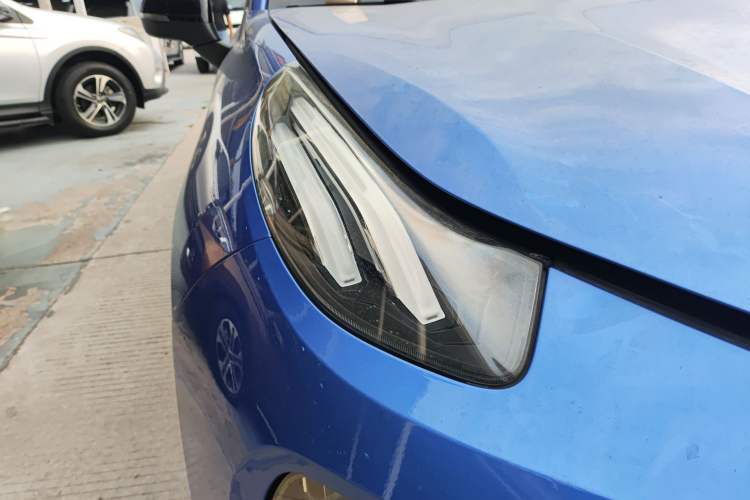 Used Lynk & Co 03 2019 1.5TD DCT Sport Edition China VI Standard Right Front Headlight