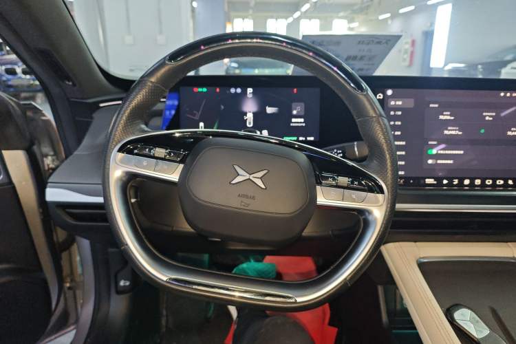 Used XPeng P7 2023 P7i 702 Pro
