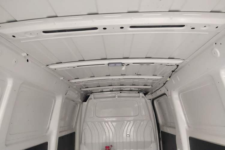 Used Foton Skyworth EV6  Headliner