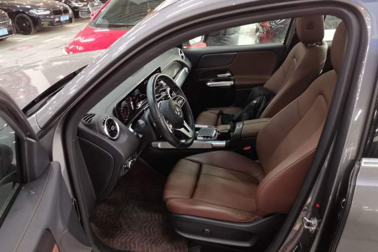 Used Mercedes-Benz GLB 2020 GLB 200 Dynamic Edition Left Front Seat
