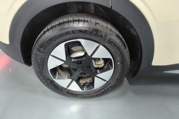 Used Geely Galaxy Geome 2025 UP 410km Exploration+ Edition